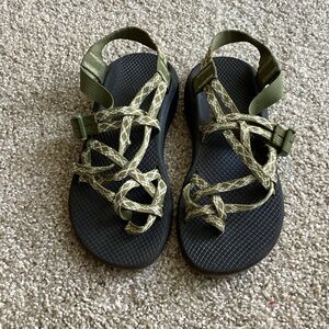 Chaco Olive Green and Black Outdoor Sport Sandals